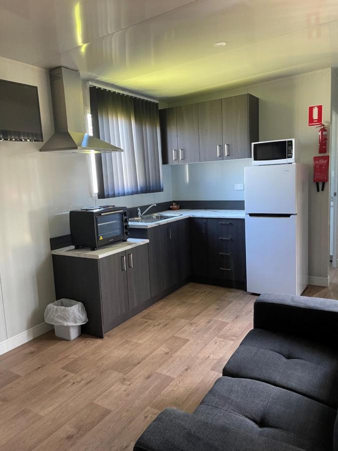 Australian Motor Home Tourist Park Twelve Mile Creek Karuah Exterior photo
